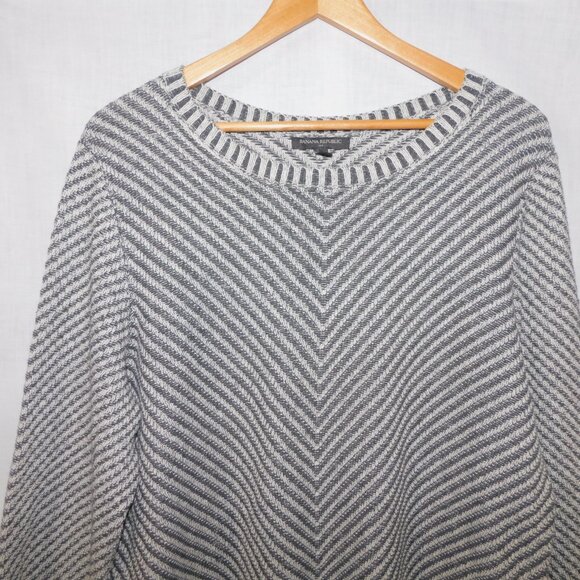 Banana Republic Womens XL Gray Jacquard Chevron Stripes cotton Sweater - Picture 4 of 12